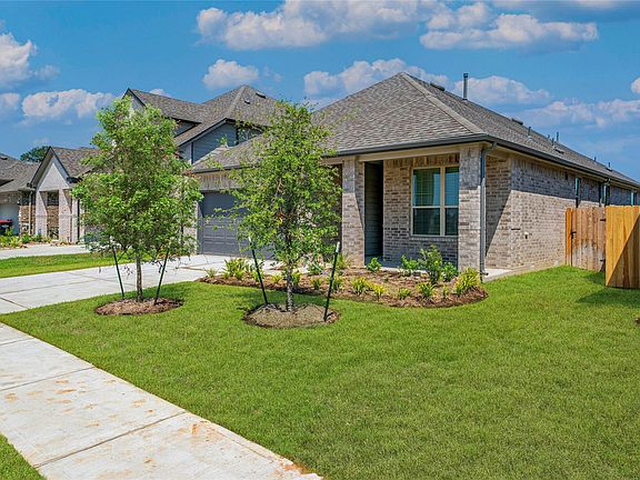 3rd image of 26883 Ausmas Ln