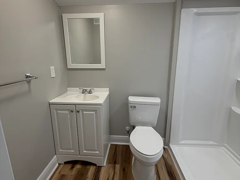 309 Ellington St — Photo 7