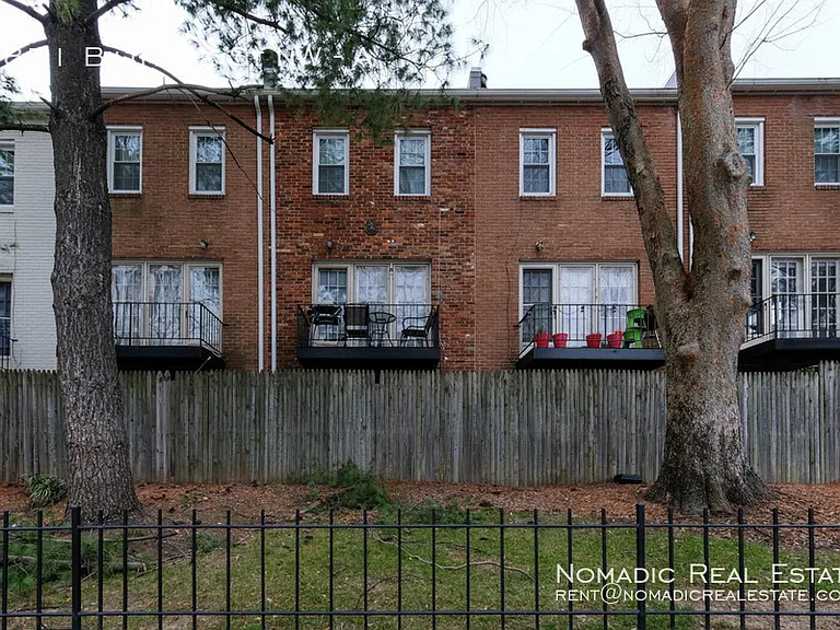 1851 Biltmore St NW #A — Photo 14