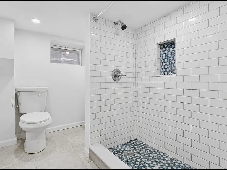 4333 Ventnor Ave #LL1 — Photo 8