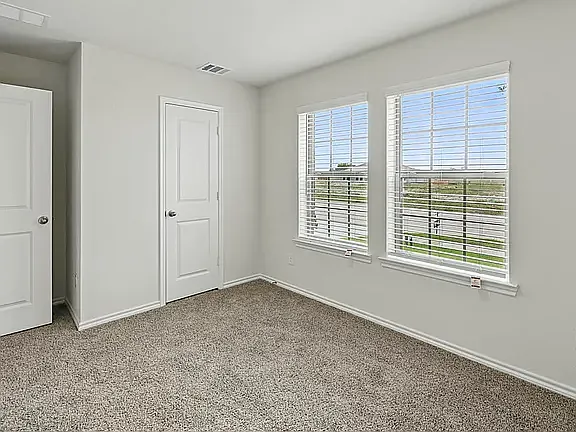 505 Lansdowne Dr — Photo 19