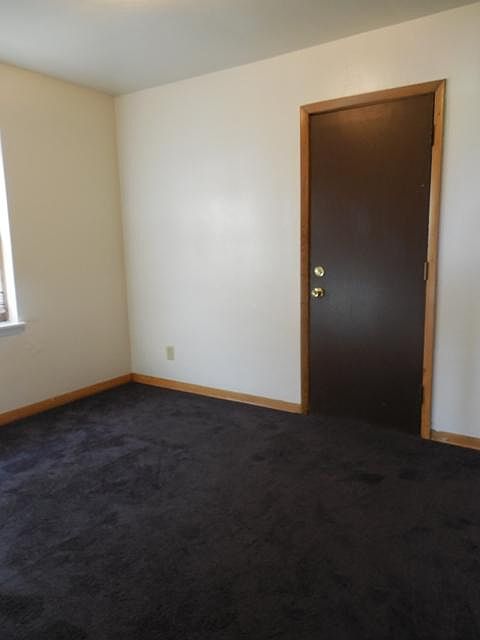 2nd image of 6519 W Burleigh St