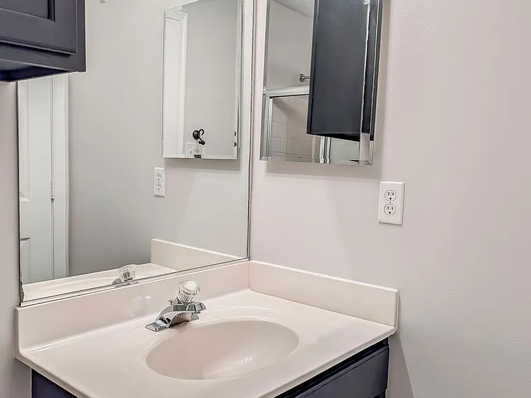 45503 Knockeyon Ln — Photo 14