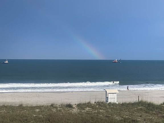 Ocean front, lifeguard stand