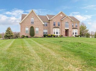 112 Sarah Dr, Mickleton, NJ 08056