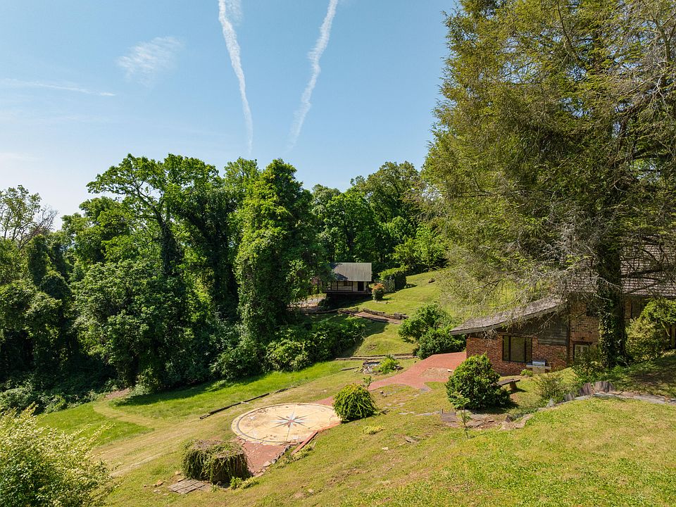 64th image of 2910 Crest Terrace Dr