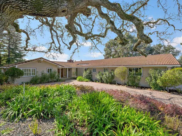 1095 Lassen Dr, Menlo Park, CA 94025
