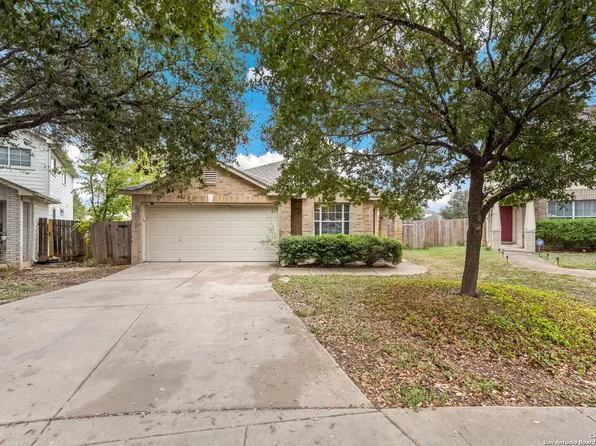 8702 Laguna Falls, San Antonio, TX 78251