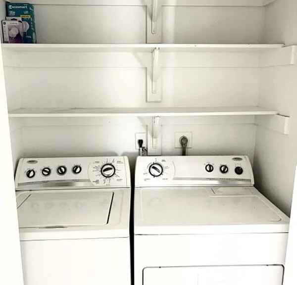 846 N Revere #201 — Photo 6