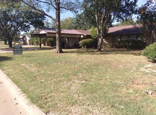 1312 Cliff Dr, Graham, TX 76450