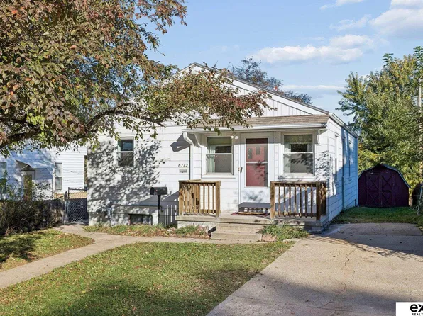 6112 Emmet St, Omaha, NE 68104