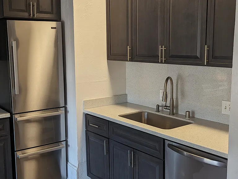 1285 Morgan St #4 — Photo 4