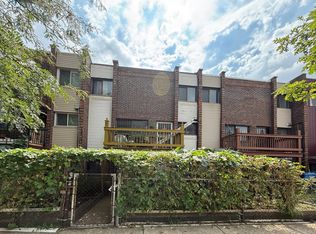 349 W 26th St, Chicago, IL 60616