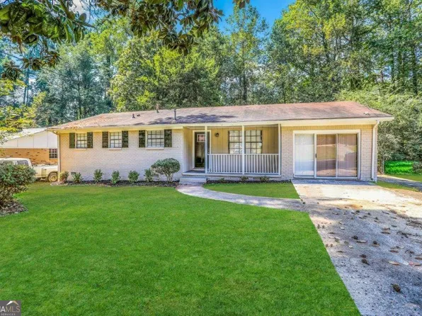 2749 Williamsburg Dr, Decatur, GA 30034