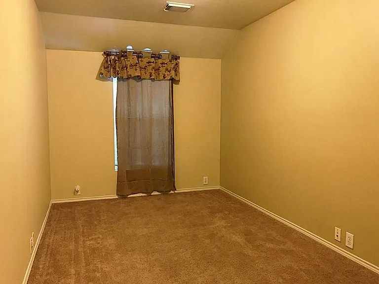 Bonus Gameroom upstairs
 Or could easily accommodate for a