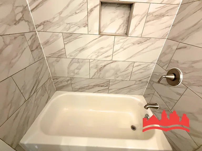 6786 Greenbark Dr — Photo 17