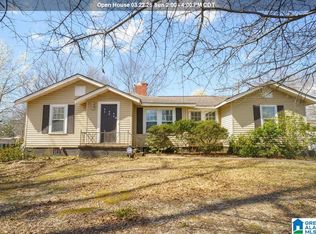 6047 Pocahontas Rd, Bessemer, AL 35022