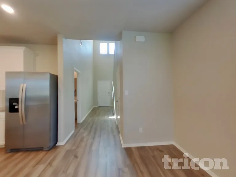 5200 Saddle Club Dr — Photo 5
