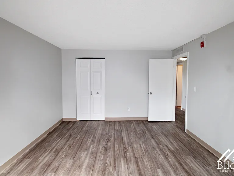 Prospect Street Apartments — Photo 104