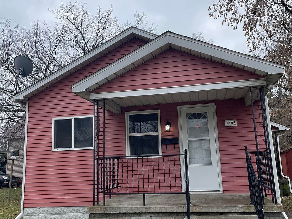 1st image of 1108 Gillett St
