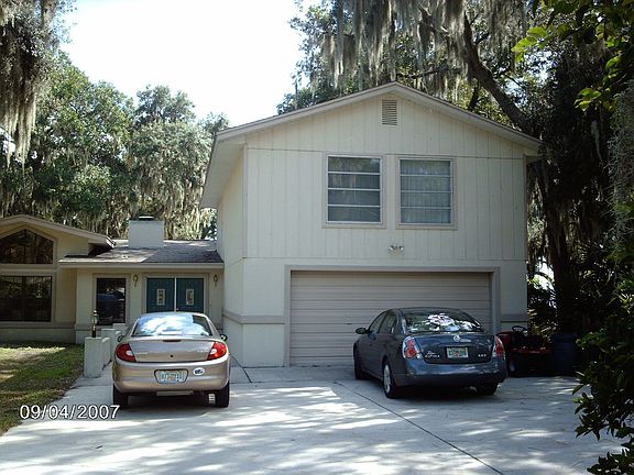 Mother-in-Law Suite Over Garage