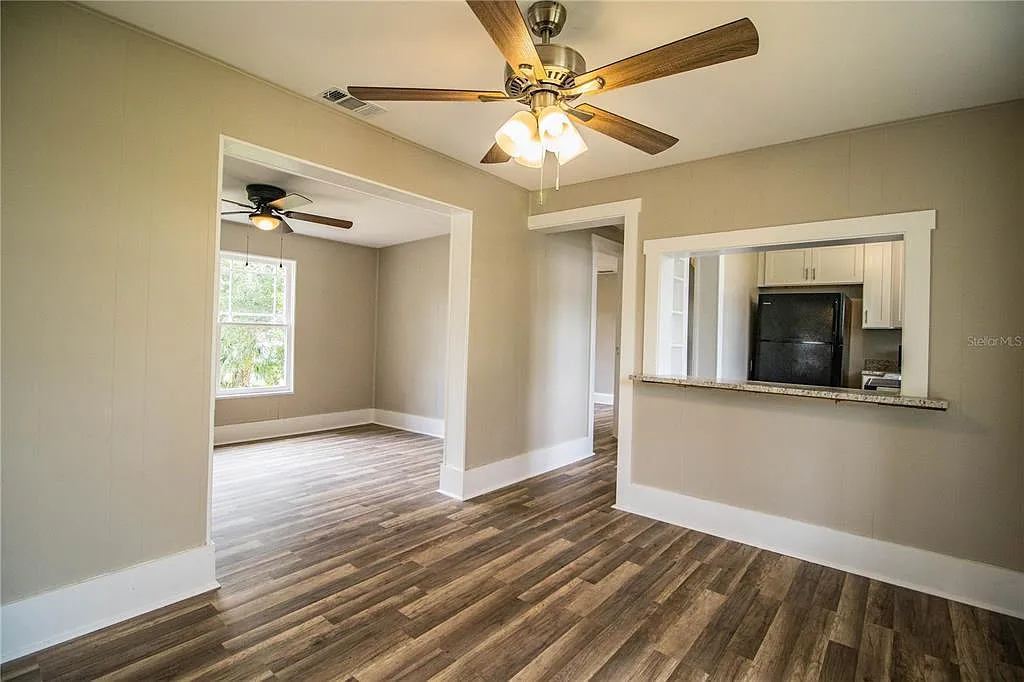 2 bed, 600 sqft, $1,350 — Photo 4