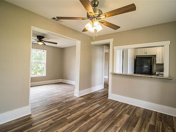 4th image of 910 Oakhill St #1