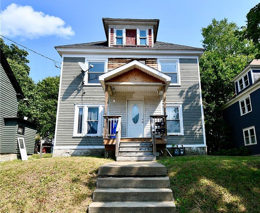 1st image of 106 Wescott St