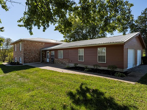 2nd image of 187 Gailen Dr