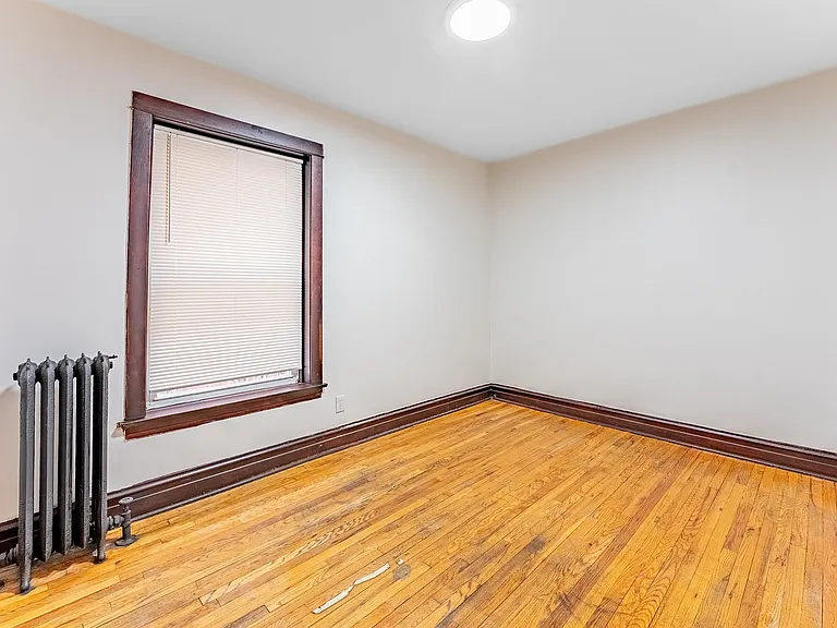4938 W Monroe St #1 — Photo 10