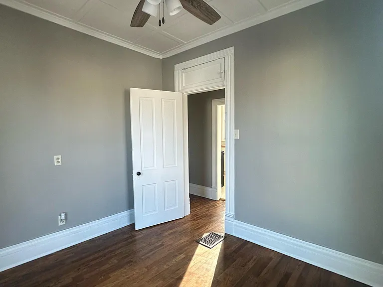 1st bedroom