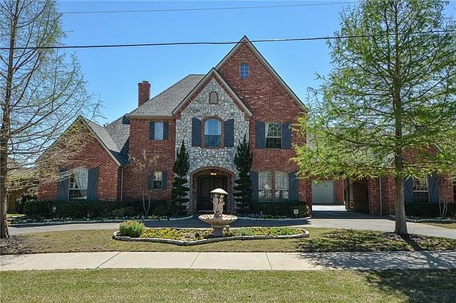 1st image of 1112 Shady Ln