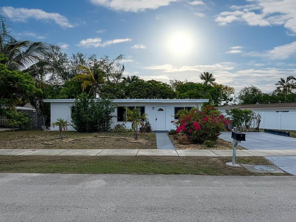 1st image of 4341 NE 18th Avenue