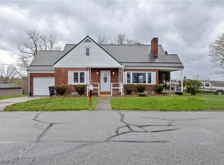 299 Westwood Dr, Steubenville, OH 43953