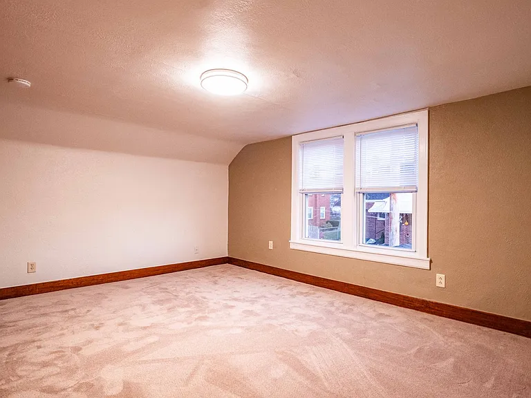 354 Gregg St — Photo 22