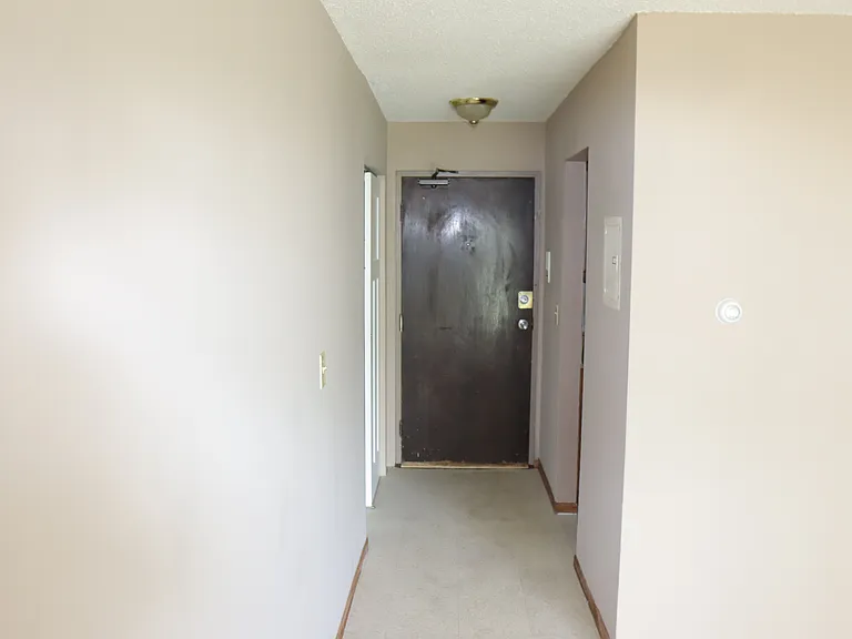 Pleasant Apartments — Photo 45