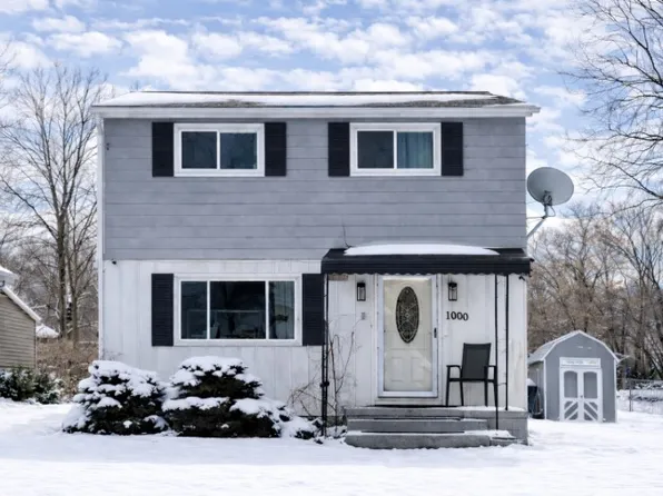 1000 Battles Ave, Akron, OH 44314