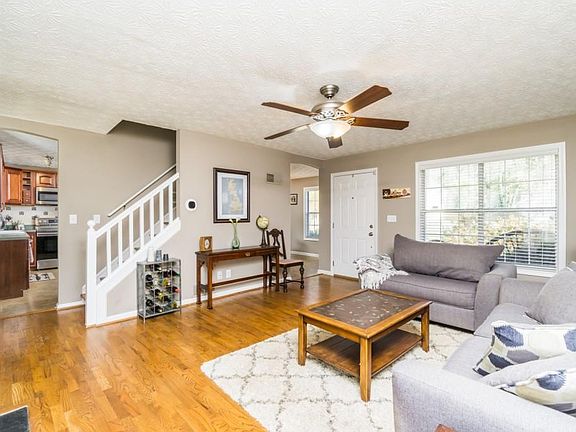 4th image of 2431 Brooks Ct SW