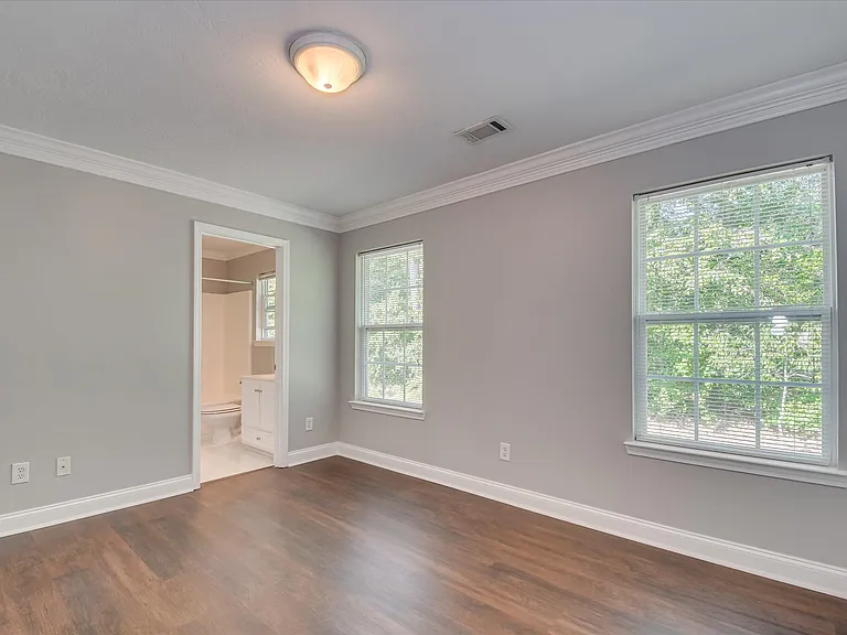 2909 Aylesbury Dr — Photo 27