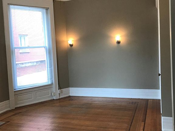 4th image of 1401 S 3rd St APT 4