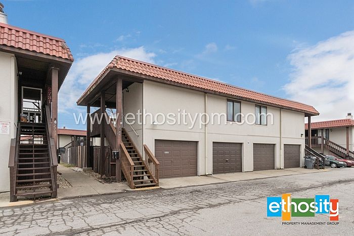 1st image of 2725 Palo Verde Ct