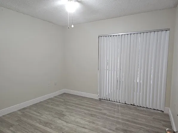 5908 Village Cir #5908, Orlando, FL 32822