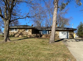 302 W 4th St, Spring Valley, IL 61362