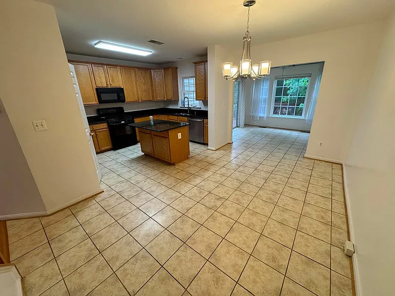 7627 Audubon Meadow Way — Photo 8