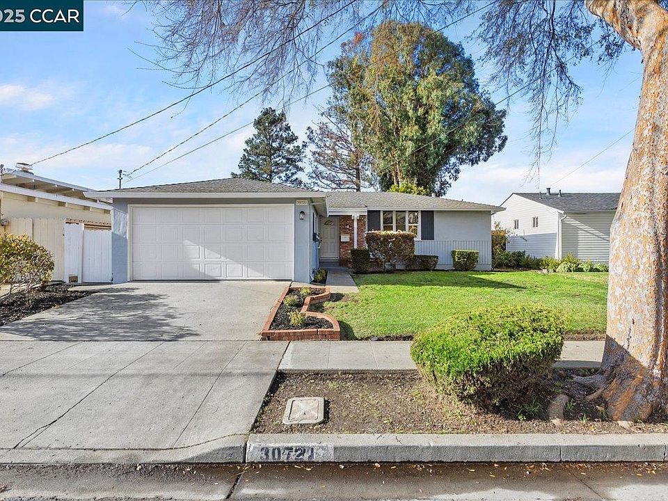 1st image of 30721 Carroll Ave