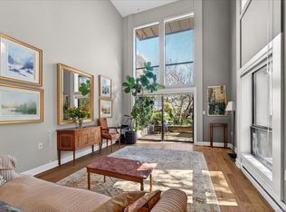 880 Short St #111, Saanich, BC