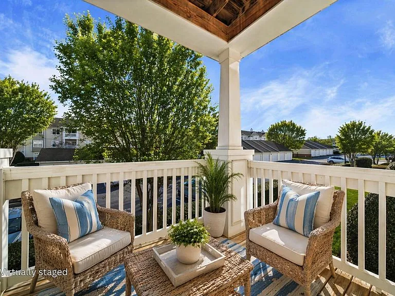 17113 Doe Valley Ct — Photo 19