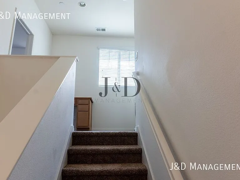 3150-3170 Bancroft Dr — Photo 13
