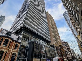 15 Grenville St #1810, Toronto, ON M4Y 0B9