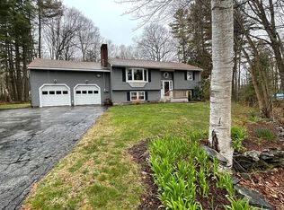 9 Kendall Ln, Freeport, ME 04032